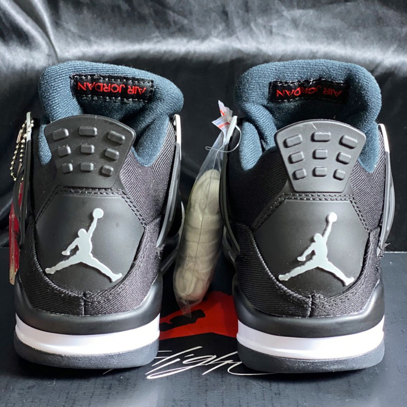 Giày JD4 Retro SE Black Canvas - Jodan4 Đen Trắng 2023