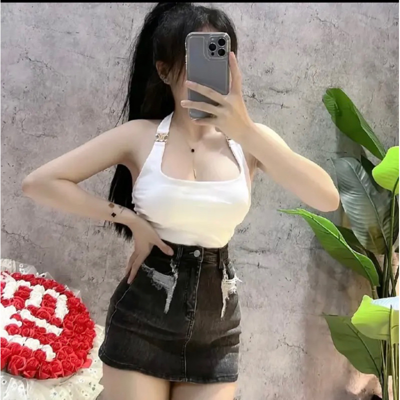 ÁO YẾM CHOÀNG CỔ PHỐI KHUY CÓ MÚT NGỰC FOM CROPTOP NGẮN TRÊN RÚN