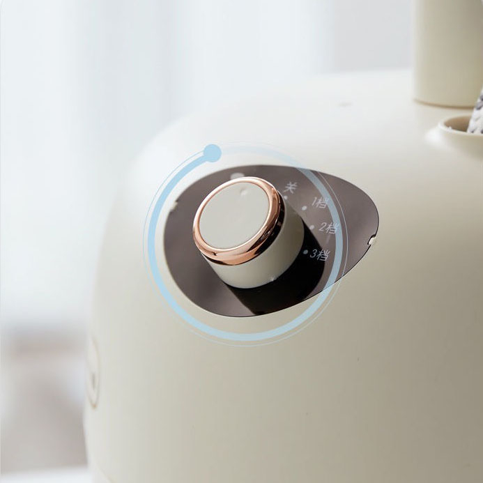 Bàn là cây hơi nước có cầu là BEAR GTJ-B15V1 màu trắng kem bảo hành 12 tháng