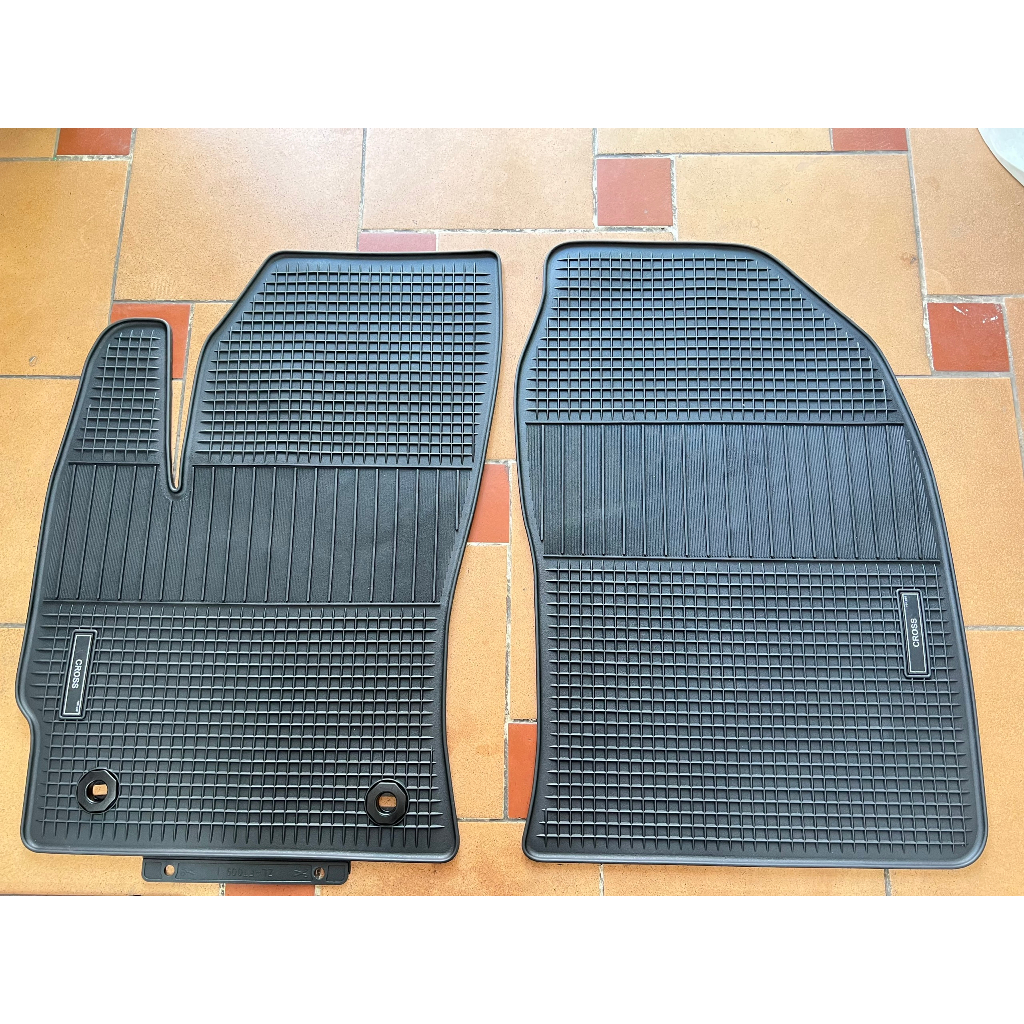 Thảm trải sàn PVC cao cấp theo xe Toyota Corolla Cross 2020-2023