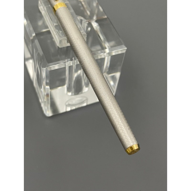 Bút bi Mikimoto made in Japan- 580.25636