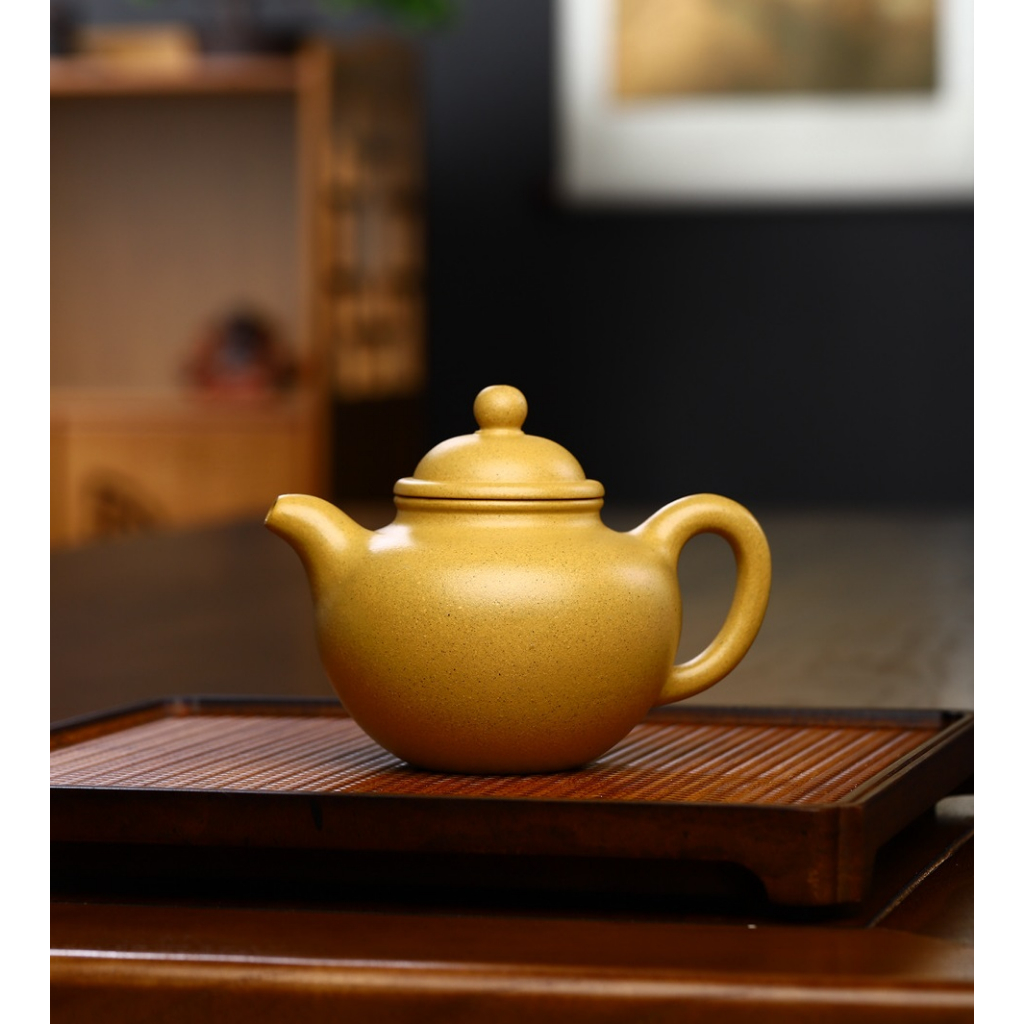 Ấm Tử Sa Nghi Hưng Liên Tử 300 ml