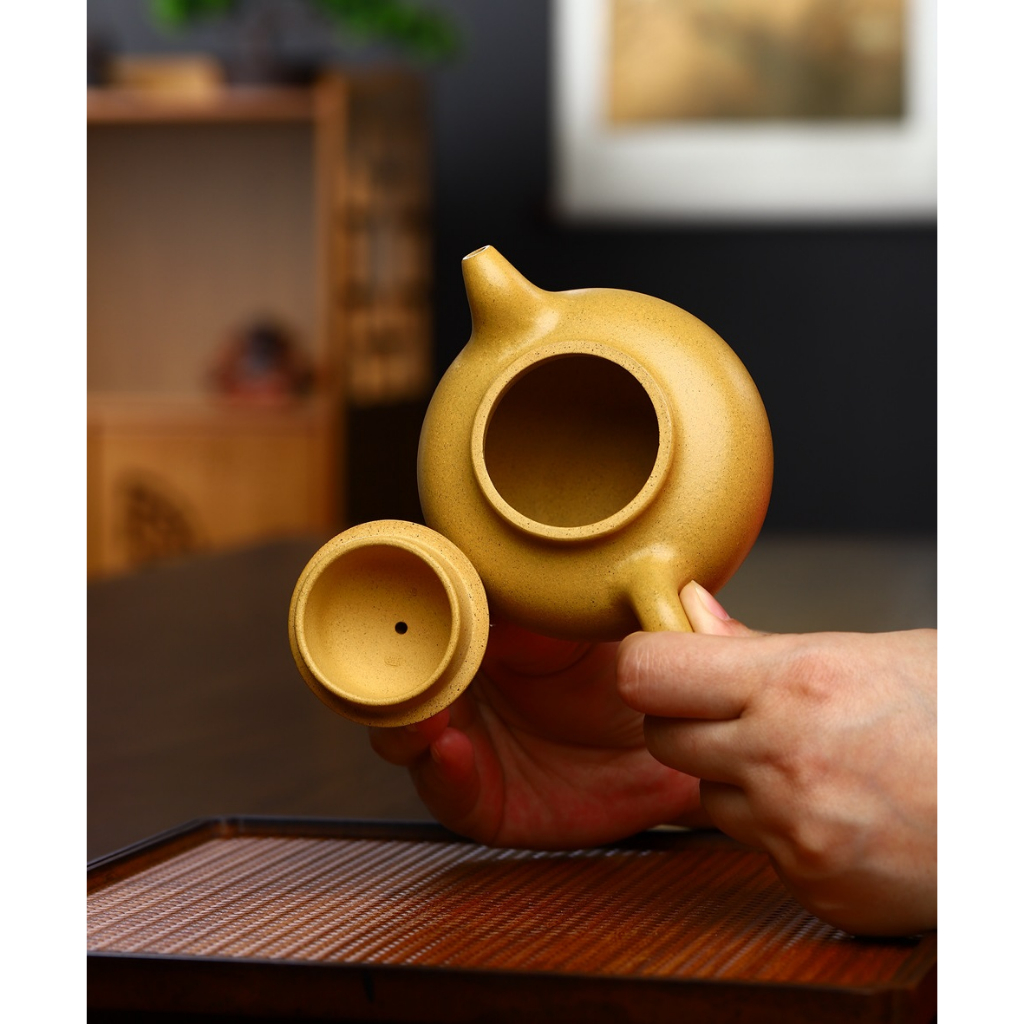 Ấm Tử Sa Nghi Hưng Liên Tử 300 ml