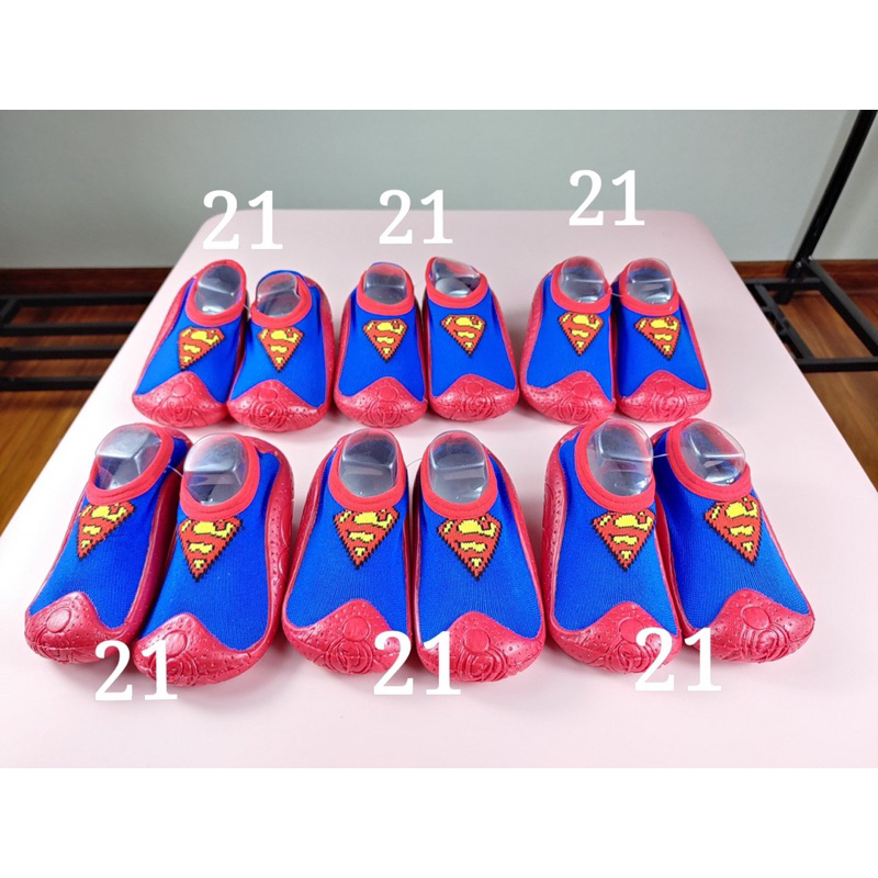 Giày tập đi cho bé xuất âu