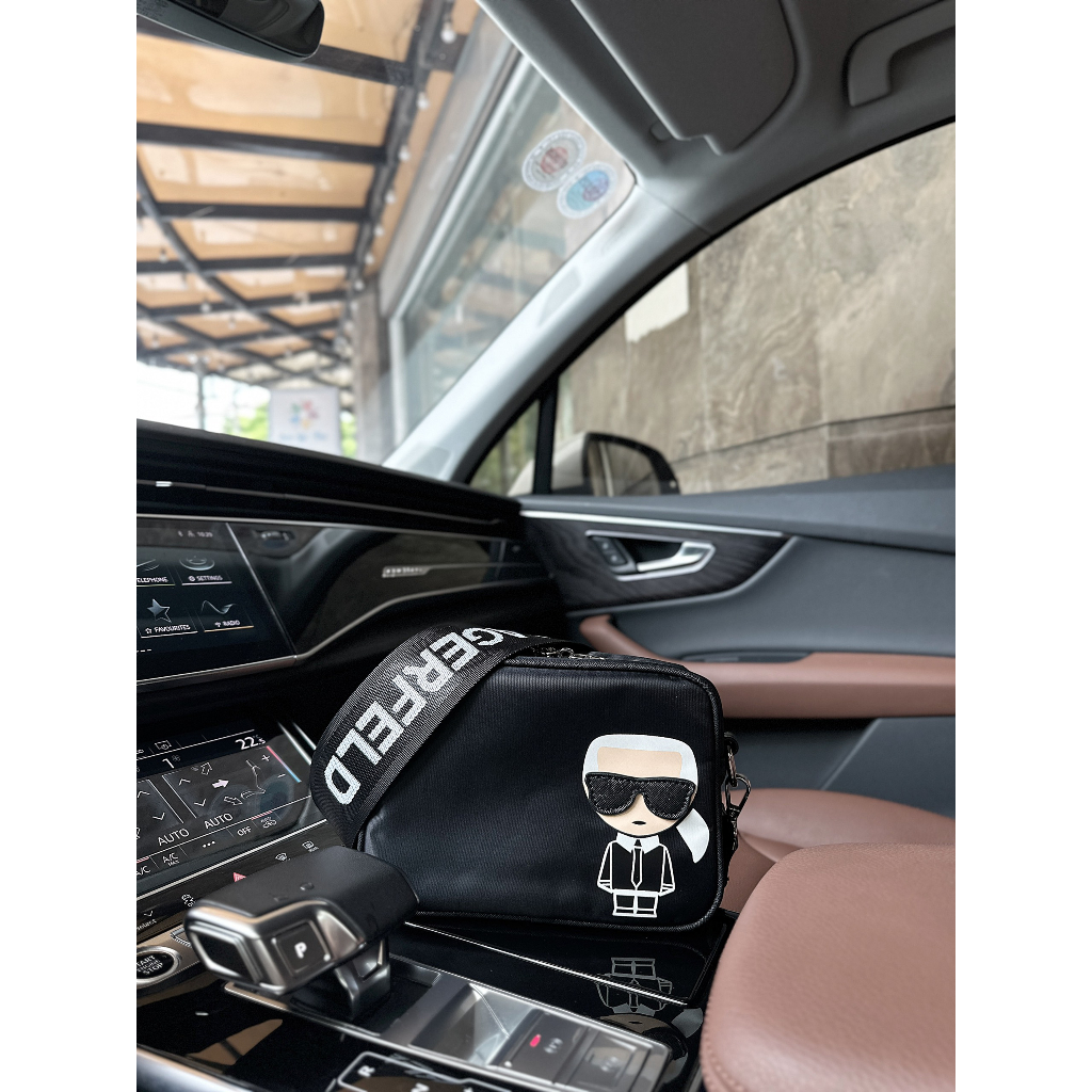 TÚI KARL CHẤT VẢI DÙ UNISEX SZ20