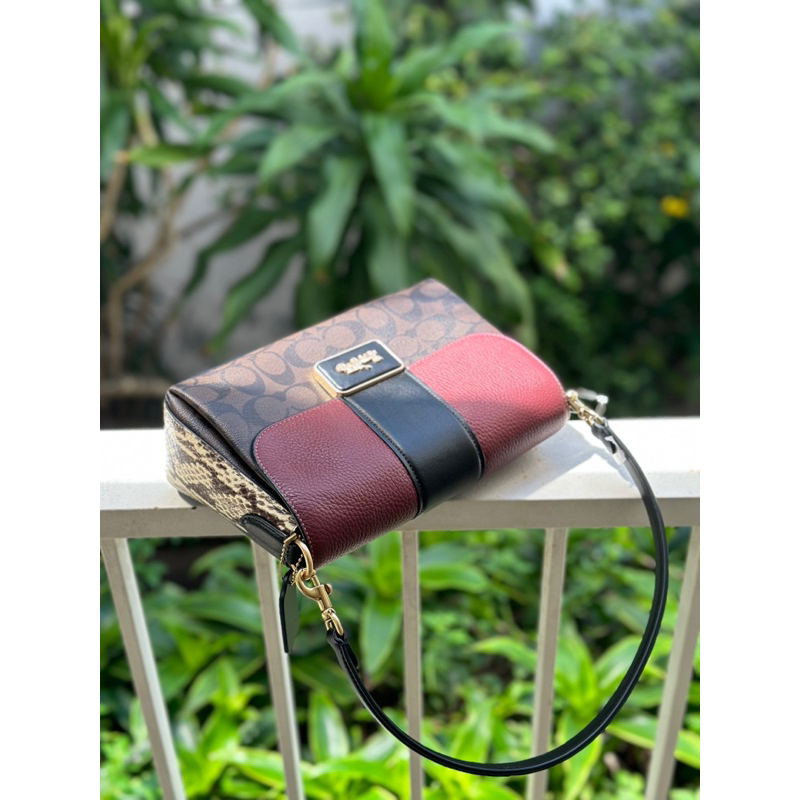 Túi Coach auth sale