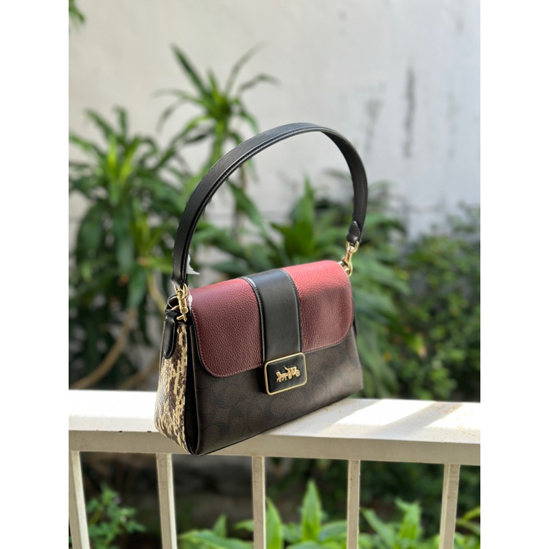 Túi Coach auth sale