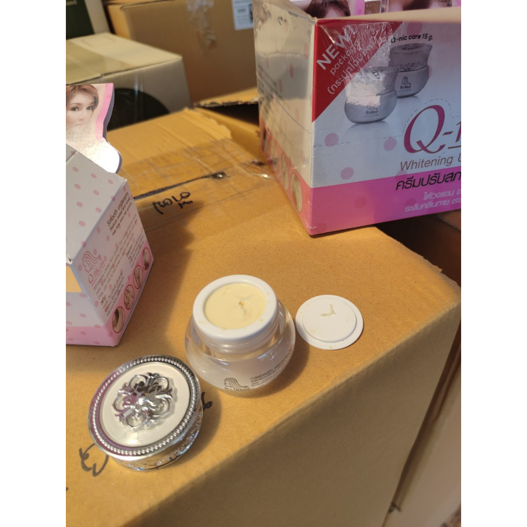 Kem Giảm Thâm Nách ,Thâm Mông ,Đầu Gối, Khuỷu Tay Q-NIC CARE- 20Gr, Chính Hãng thái lan
