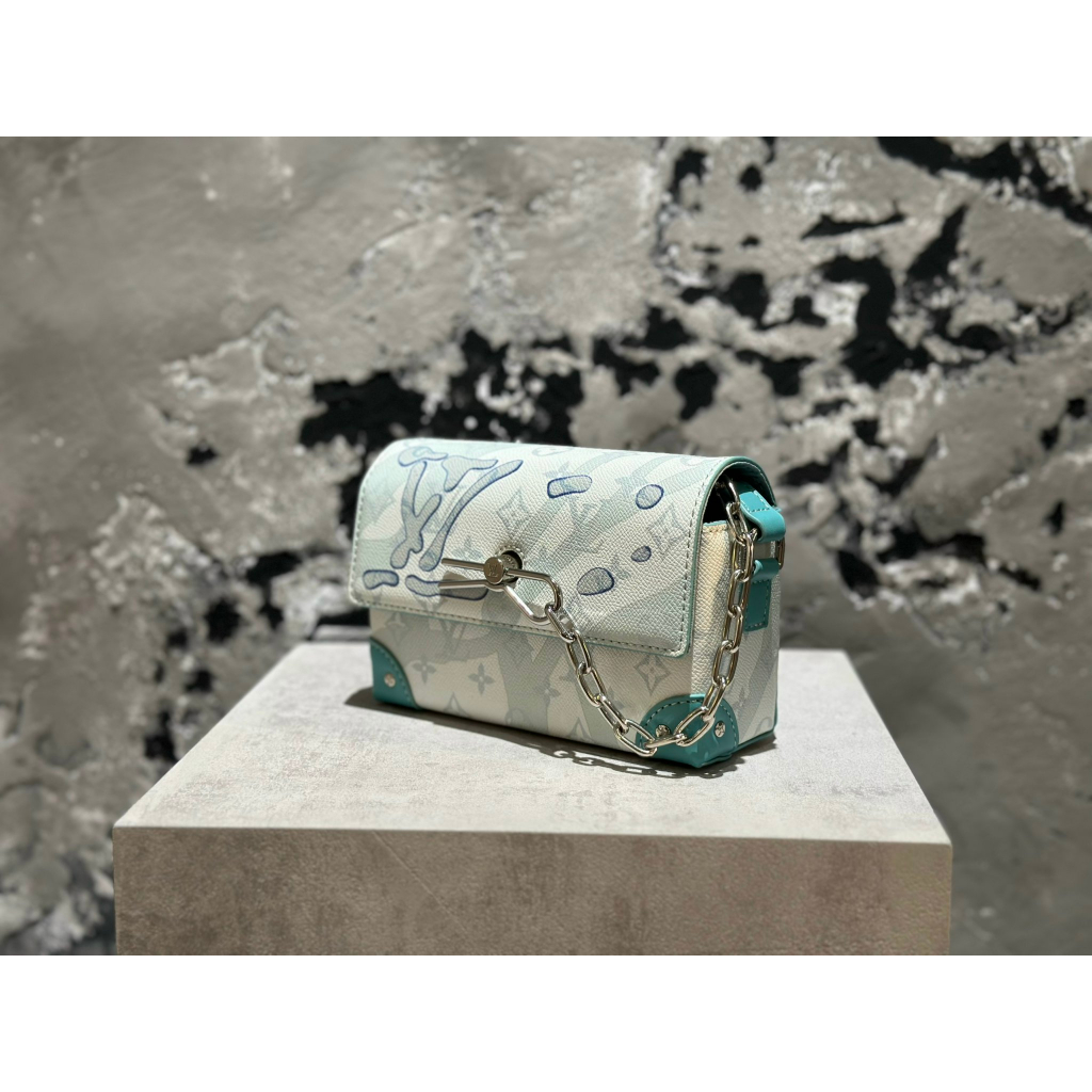 TÚI LV STREAMER MÀU XANH TAO NHÃ SZ18