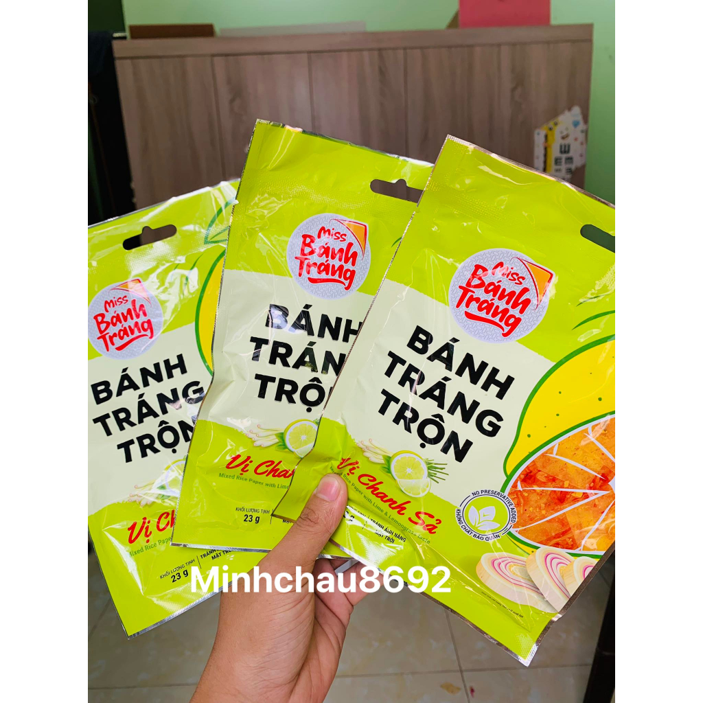 Bánh tráng trộn sate tôm hành