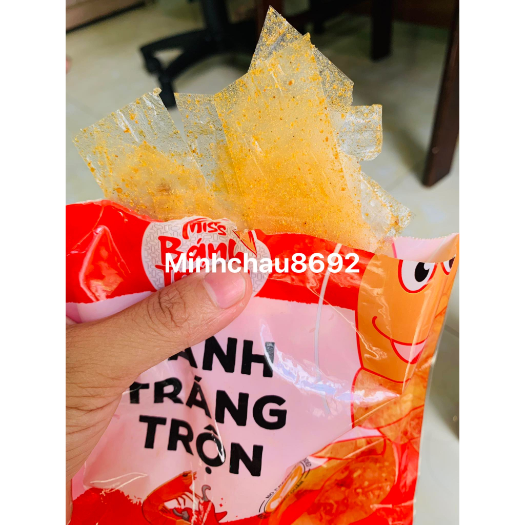 Bánh tráng trộn sate tôm hành