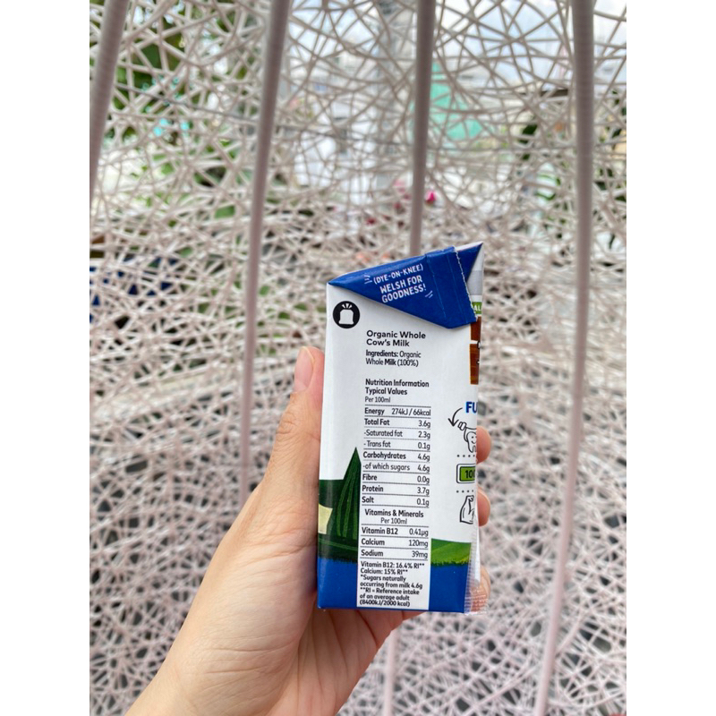 24 hộp Sữa Daioni nguyên kem 200ml