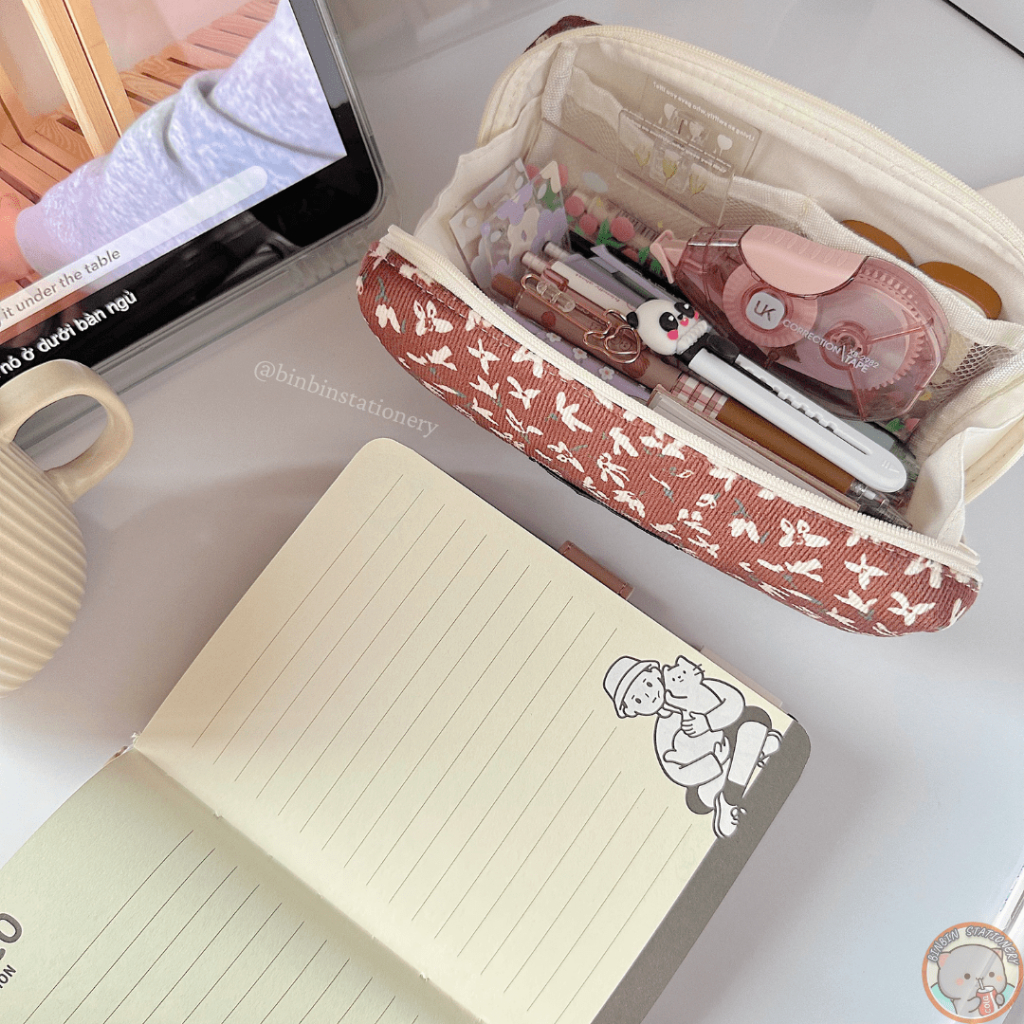 Ví bút Blossom Garden phong cách vintage, vải nhung siu mịn VB12