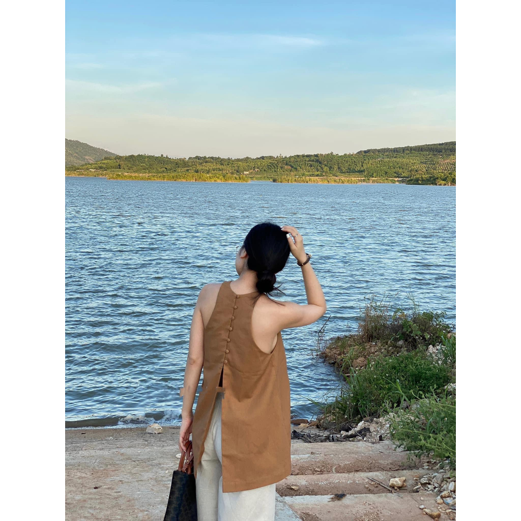 Áo Yếm JIJI TOP Chất Linen Xẻ Lưng Quyến Rũ Freesize - ANN CLOTHING