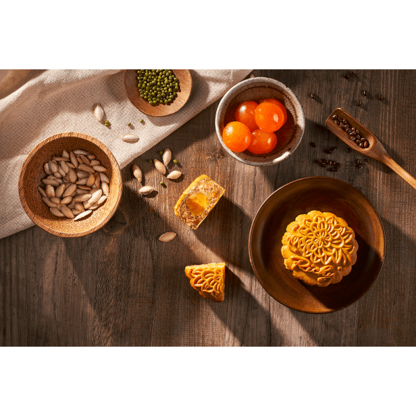 HỘP BÁNH TRUNG THU SET 4 BÁNH 150 - MẪU 2023  tặng kèm hộp và dao cắt bánh