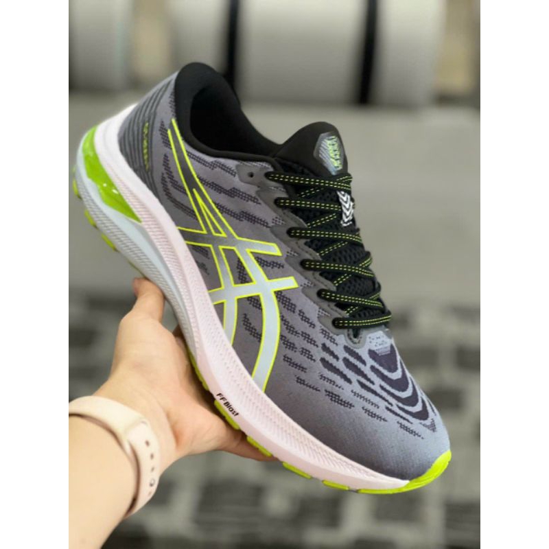 Giày thể thao Asic GT-2000 tặng kèm vớ