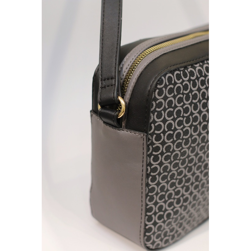 Túi carpisa xuất ý