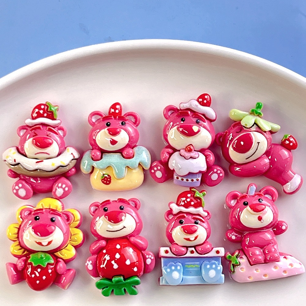 Charm Hình Gấu Dâu Đáng Yêu M21