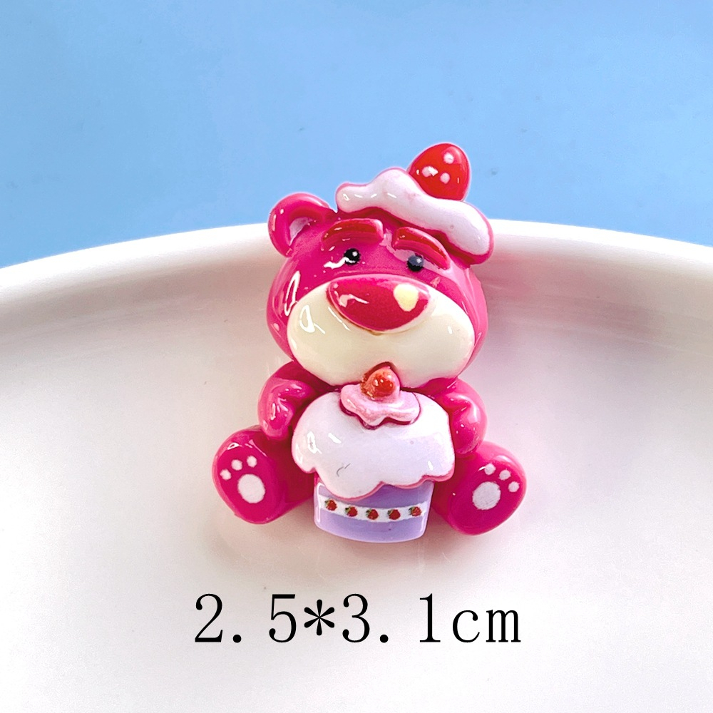 Charm Hình Gấu Dâu Đáng Yêu M21