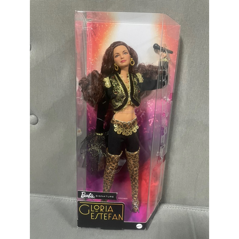 Búp bê barbie signature Gloria Estefan