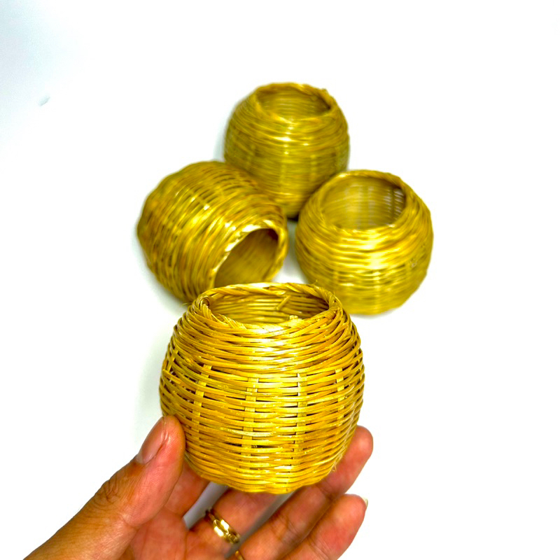 Cóng tre đựng thức ăn cho chim, gà giá sỉ