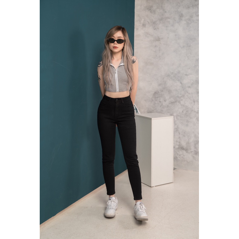 JN120 Skinny đen có túi