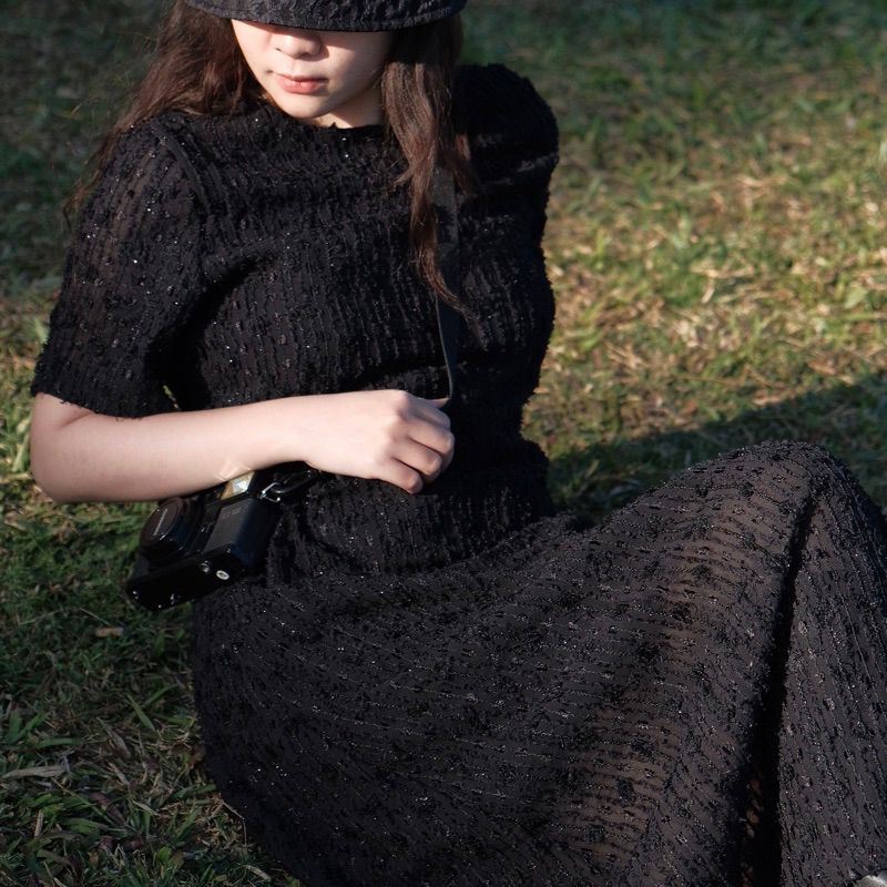 Bittersweet - Váy dài dáng suông cổ tròn Chilly Dress