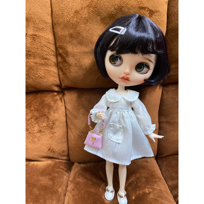 Váy đầm trắng có túi size xinyi,blythe,barbie