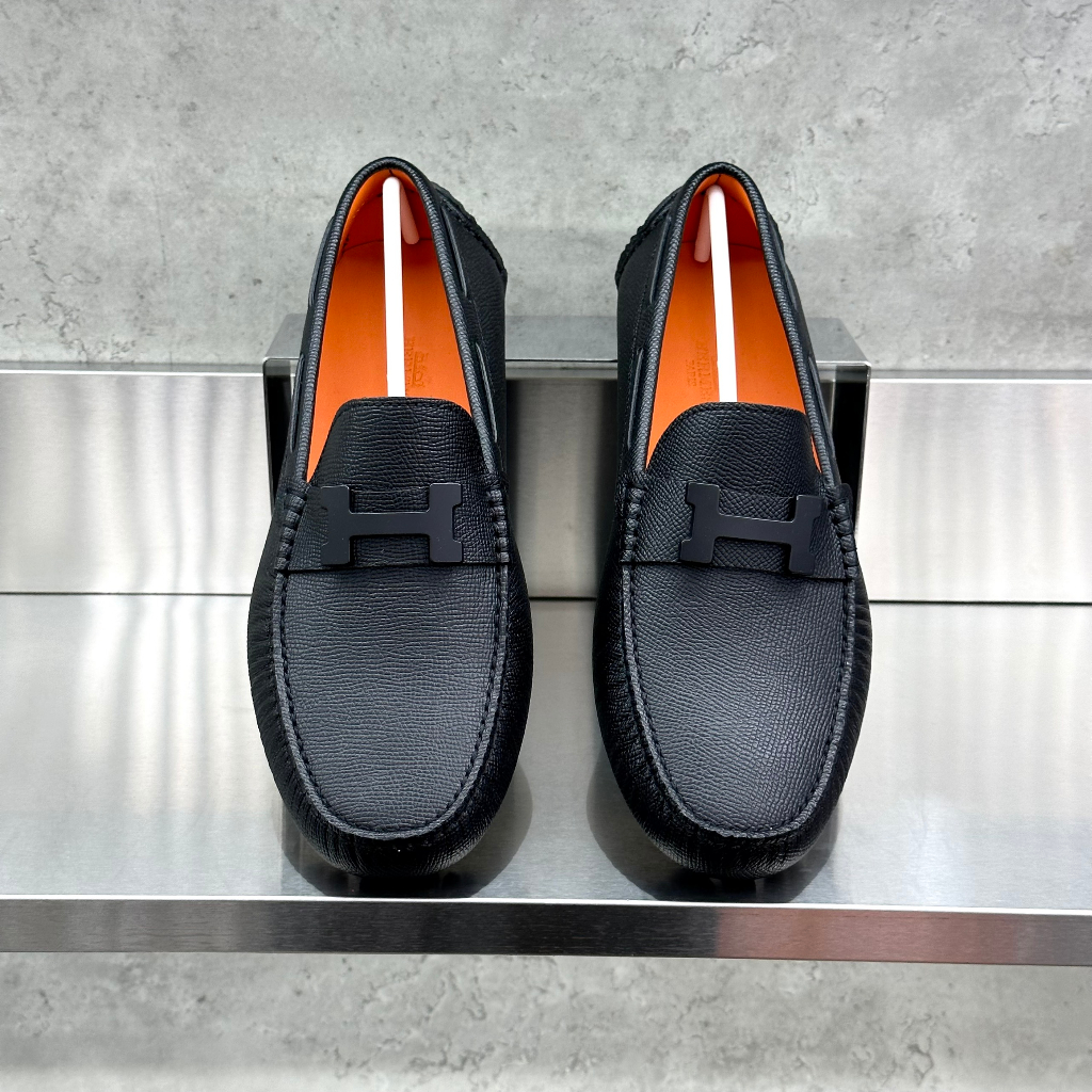 Giày moca Hermes Đen lì da bò logo tag chữ H LA 1-1 on web fullbox