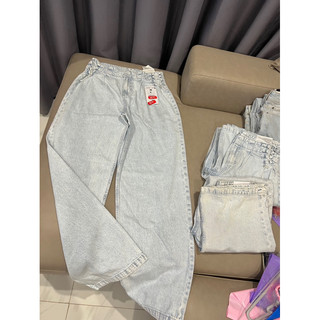 [SALE] Quần jeans Bershka Authentic