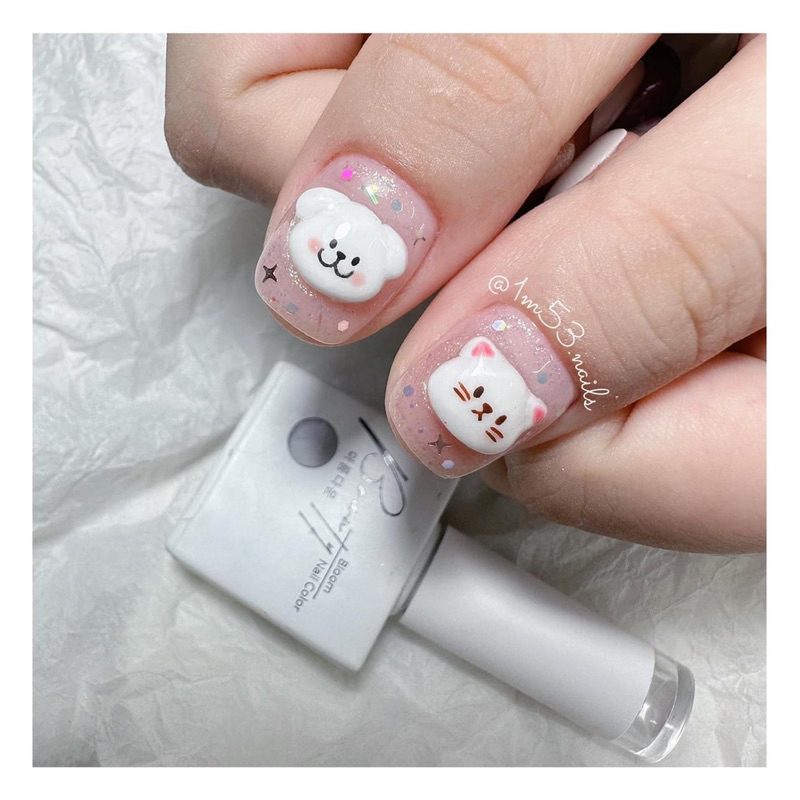 Khuôn silicon  nail