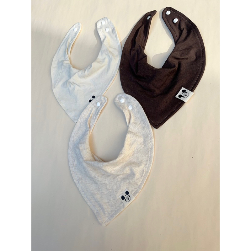 Yếm cổ chất liệu cotton mềm ,thấm hút cho bé