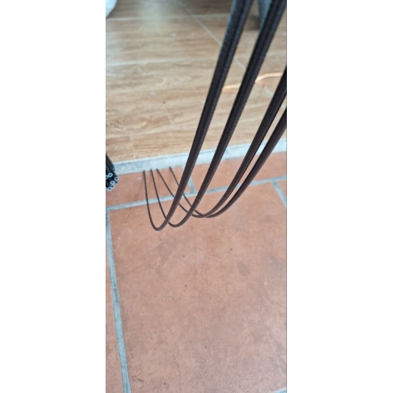 4 nan cacbon đen xoắn 85cm