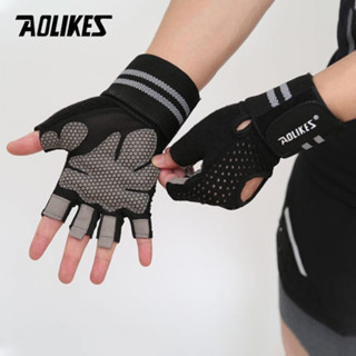  Găng Tay Nam Nữ Tập Gym Tập Thể Thao Có Đệm Tay Quấn Cổ Tay Chắc Chắn CH171 