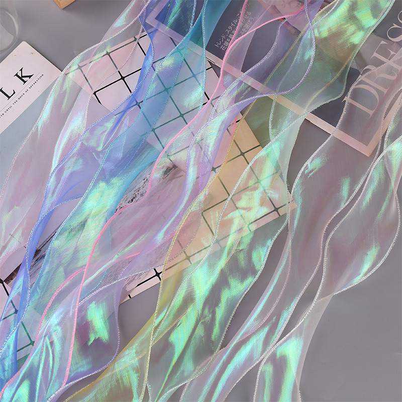 Ruy băng voan nhũ viền xoăn sóng