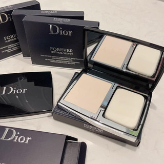 Phấn nén Dior Forever Natural Velvet