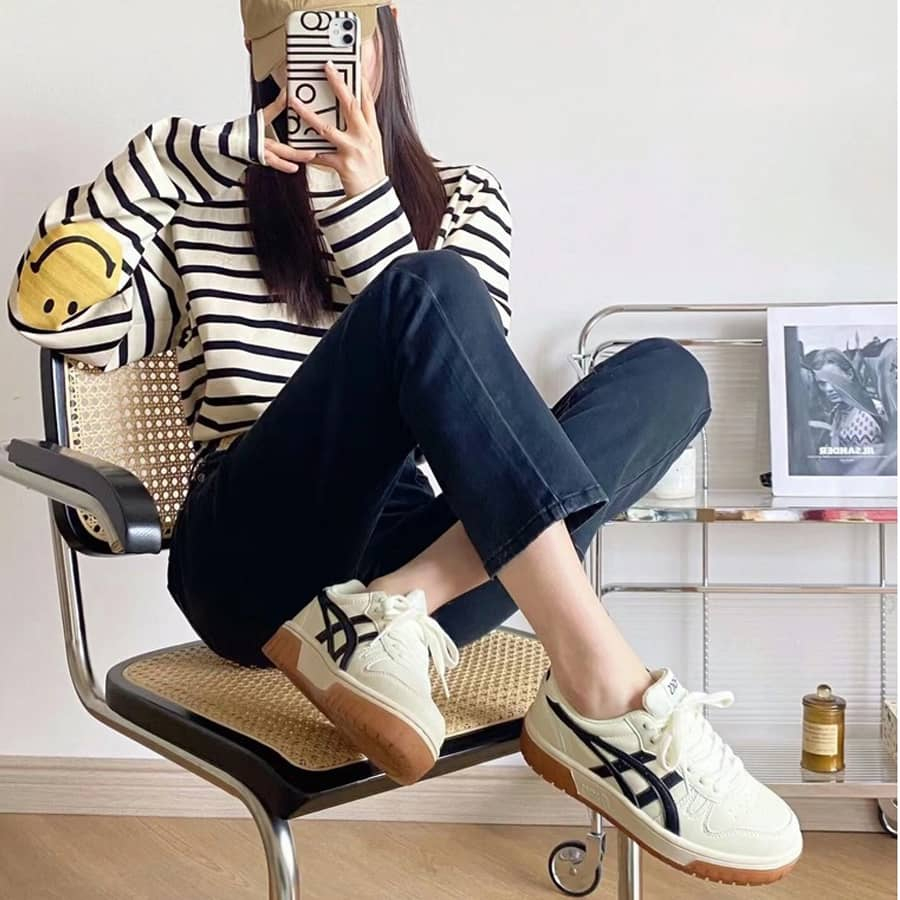 Giày Thể Thao Asics Court MZ Kem Đen Và Kem Xám Mẫu Mới Thiết Kế Độc Lạ Hàng Hot Trend 2023 Full Box