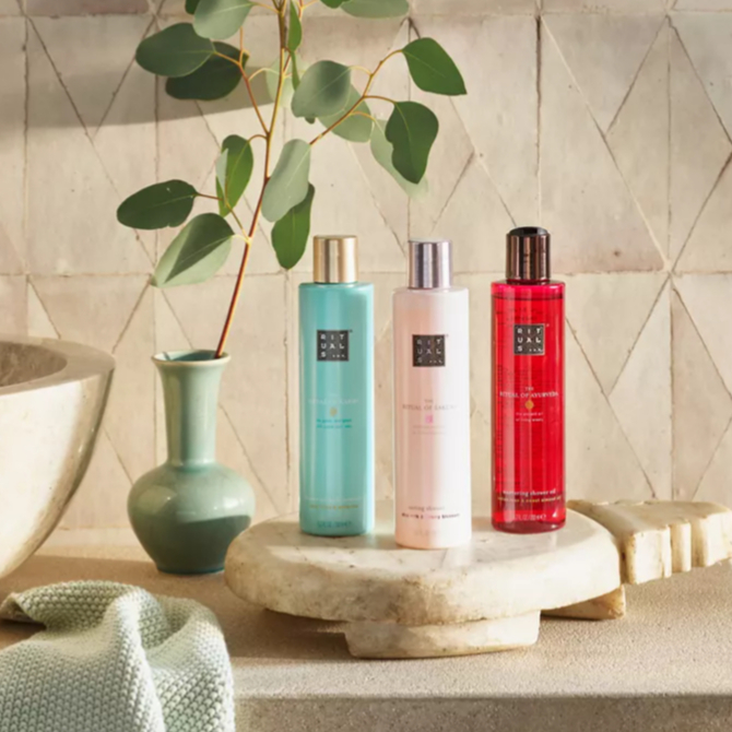 Dầu tắm Rituals shower oil với 5 mùi hương size 200ml