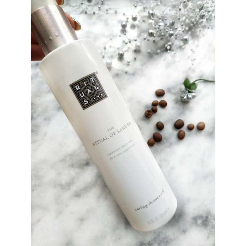 Dầu tắm Rituals shower oil với 5 mùi hương size 200ml