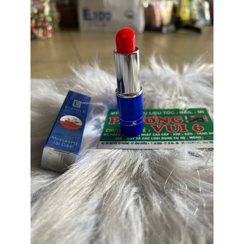 son dưỡng vitamin e  hương chery thái lan