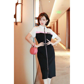 Đầm body phối khoá đính đá. Nhập QC