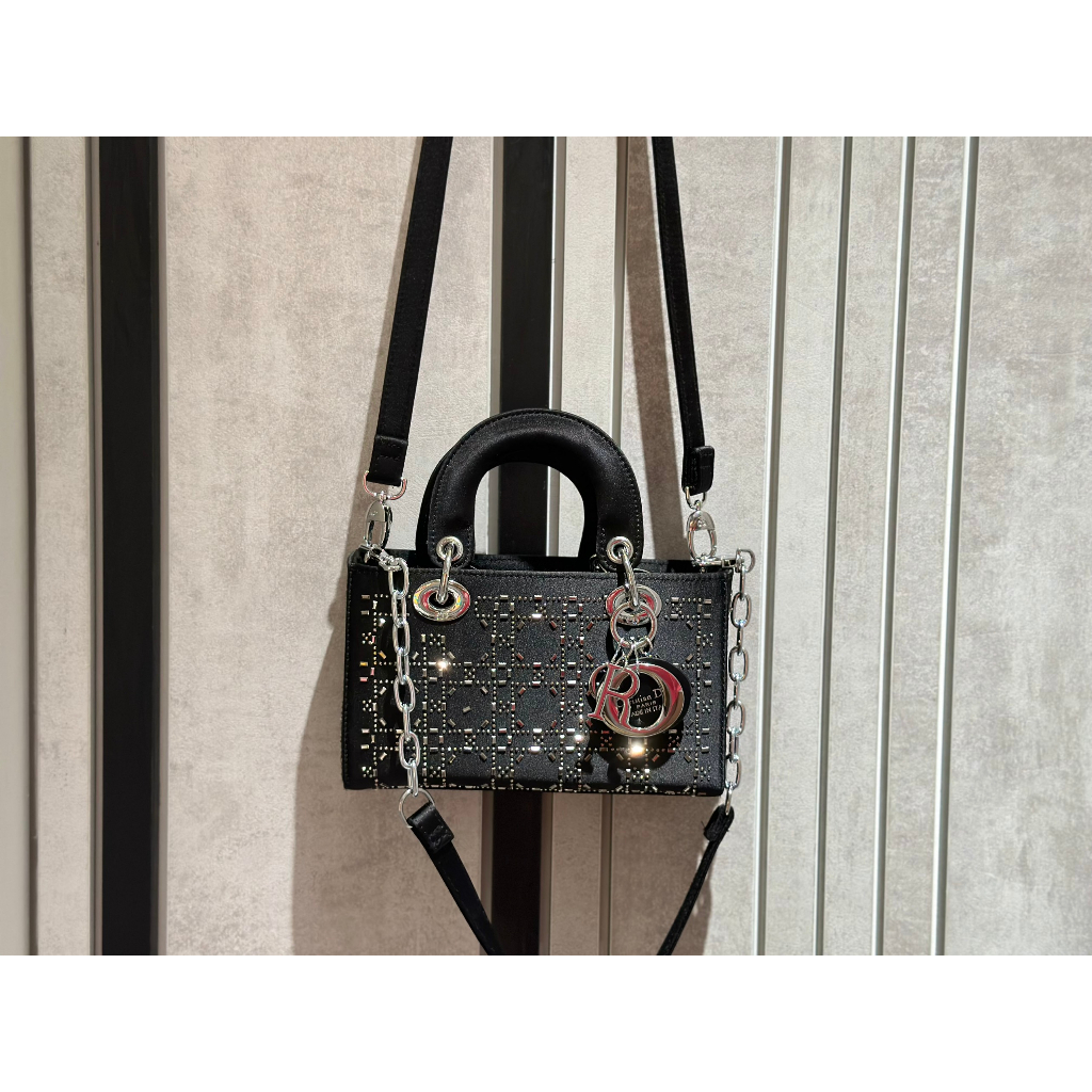 TÚI CD LADY D-JOY BAG MINI SZ22