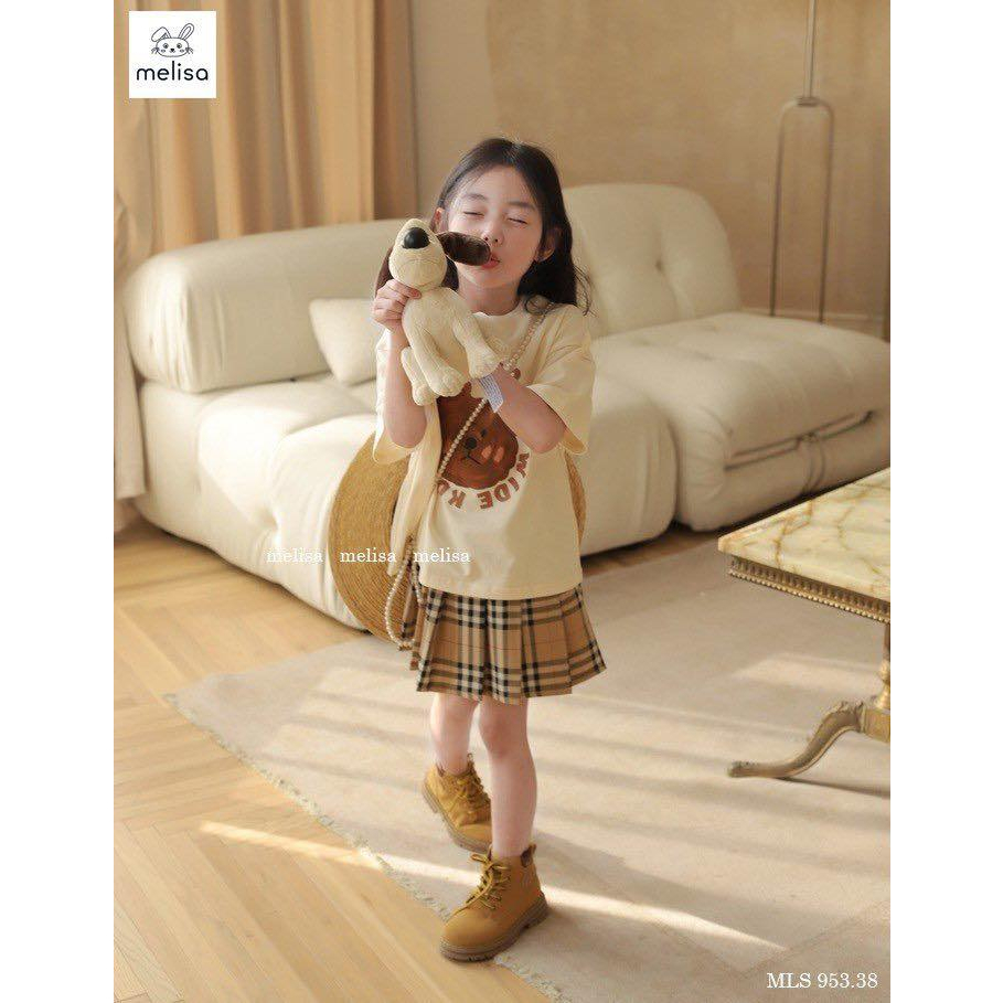 Bộ thun gấu kèm chân váy kẻ nâu bé gái