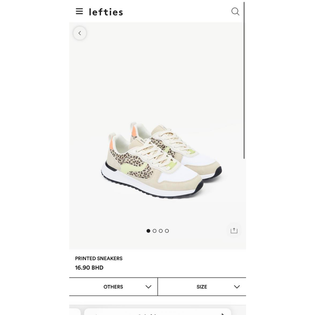 Giày thể thao hoạ tiết vằn đốm