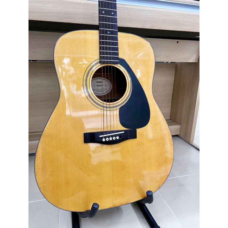 Guitar Yamaha FG 411 lô nhật cũ