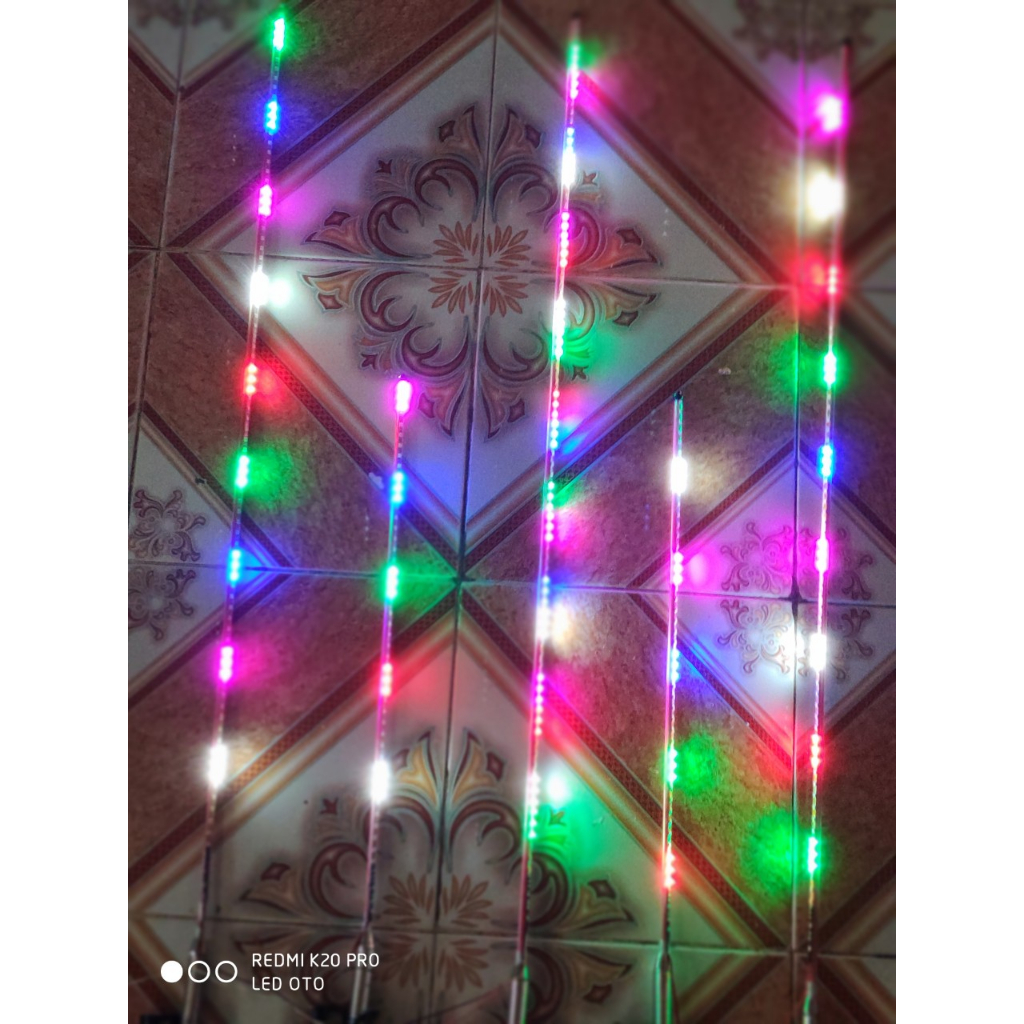 Râu Ăng ten led xe tải nháy đuổi 7 màu dài 0.6m và 1.0m chạy điện 12v-24v