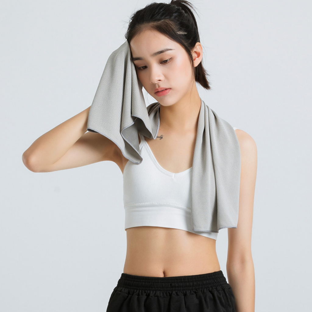 Khăn lạnh thể thao cao cấp CoolTowel dành cho cả nam và nữ kích thước 30x80cm