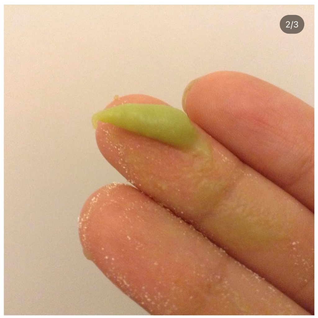 Sữa Rửa Mặt Tẩy Tế Bào Chết ST.Ives Chiết Xuất Trà Xanh Làm Sạch Sâu Và Mịn Da 170g Mỹ