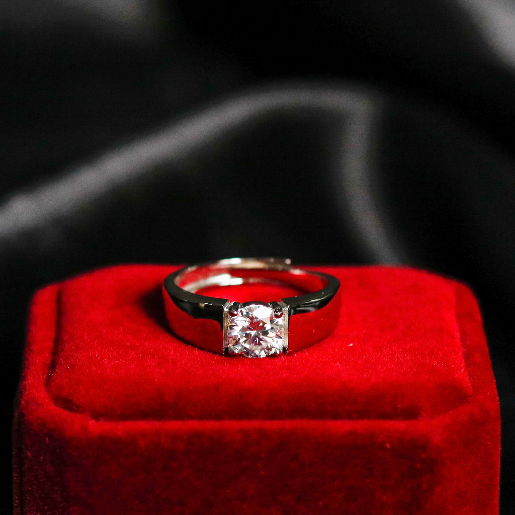 Nhẫn nam kim cương Moissanite bạc xi bạch kim 6,5 ly kiểm định GRA LAVESTA KC84 đẳng cấp, lịch lãm