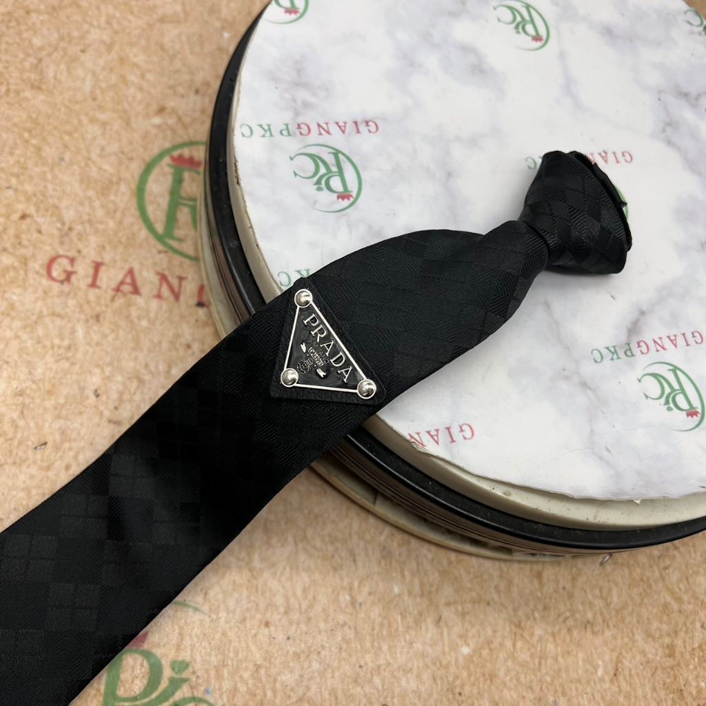 Cà vạt nam thắt sẵn dây kéo 5cm phi bóng tem quảng châu hàng Việt Nam Giangpkc